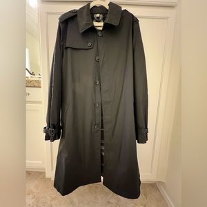 Mens Burberry trench coat 54R black check